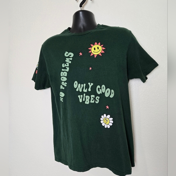 Red Eight Men’s Short Sleeve 100% Cotton Back & Front Graphic Tee Size Large - Picture 4 of 14